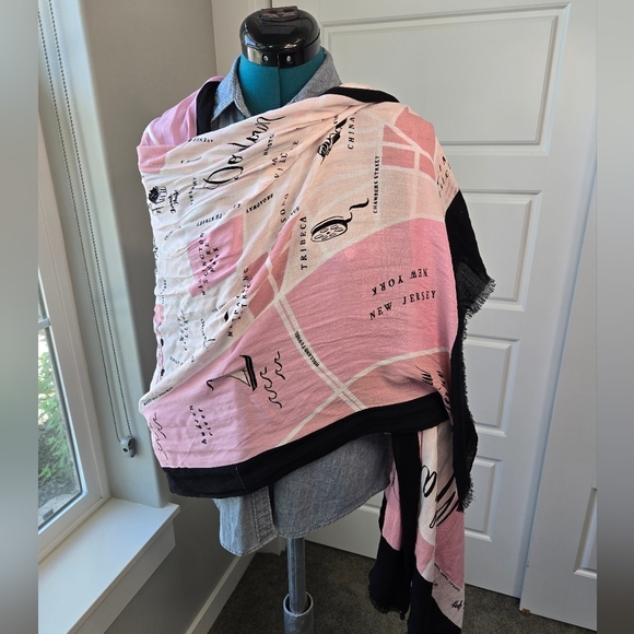 KATE SPADE NEW YORK MANHATTAN MAP OBLONG SCARF PINK & BLACK WOMEN OS *FLAWED* - Picture 4 of 16
